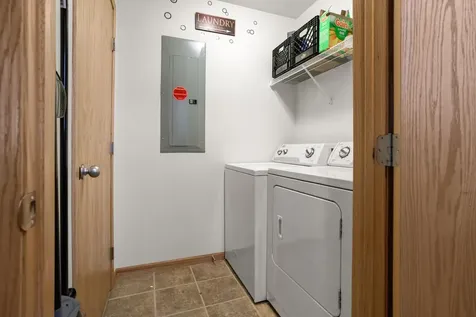 4841 50th Avenue S Fargo ND 58104