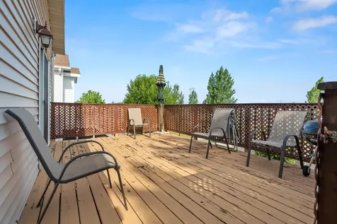 4841 50th Avenue S Fargo ND 58104