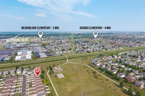 4841 50th Avenue S Fargo ND 58104