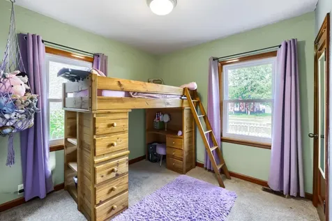 824 6th Avenue S South Saint Paul MN 55075