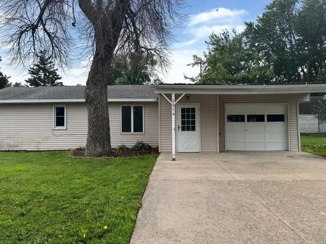 514 3rd Avenue Round Lake MN 56167