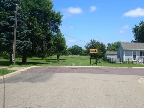 514 3rd Avenue Round Lake MN 56167