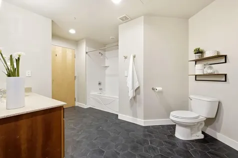 1901 E Hennepin Avenue Minneapolis MN 55413