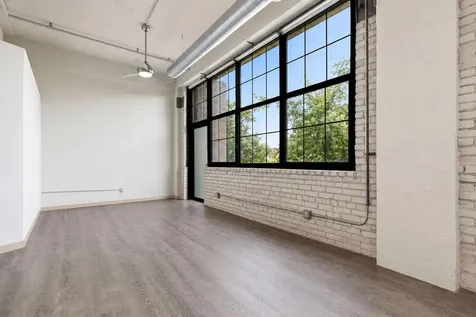 1901 E Hennepin Avenue Minneapolis MN 55413