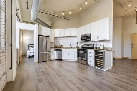 1901 E Hennepin Avenue Minneapolis MN 55413