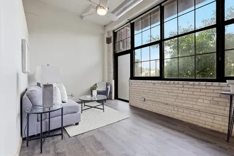 1901 E Hennepin Avenue Minneapolis MN 55413