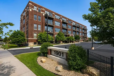 1901 E Hennepin Avenue Minneapolis MN 55413