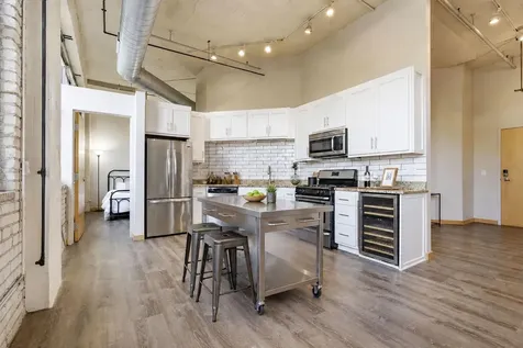 1901 E Hennepin Avenue Minneapolis MN 55413
