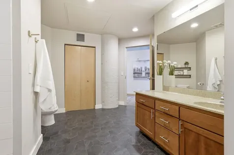 1901 E Hennepin Avenue Minneapolis MN 55413