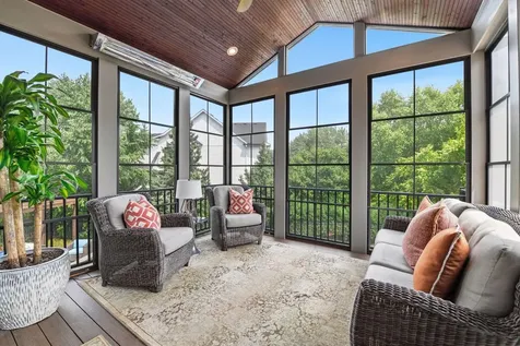 10053 Trails End Road Chanhassen MN 55317