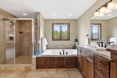 10053 Trails End Road Chanhassen MN 55317
