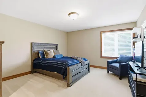 10053 Trails End Road Chanhassen MN 55317