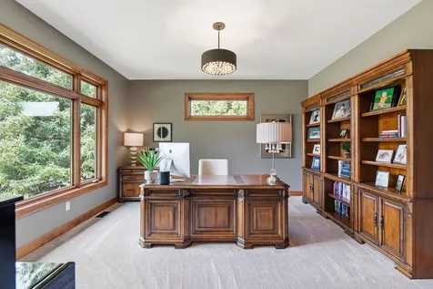 10053 Trails End Road Chanhassen MN 55317