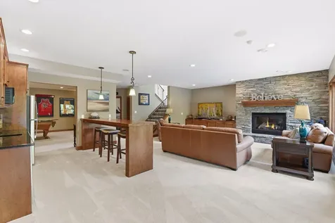 10053 Trails End Road Chanhassen MN 55317