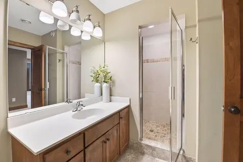 10053 Trails End Road Chanhassen MN 55317