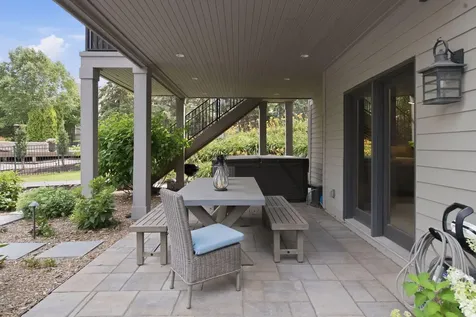 10053 Trails End Road Chanhassen MN 55317