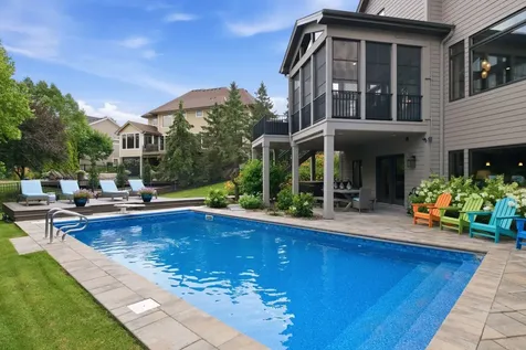 10053 Trails End Road Chanhassen MN 55317