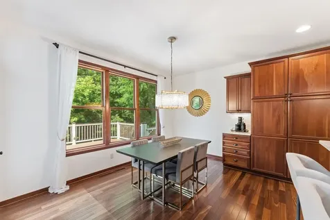 9160 Gateway Lane Eden Prairie MN 55347