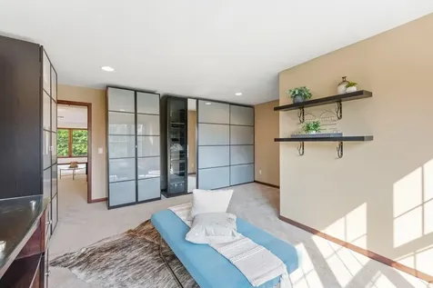 9160 Gateway Lane Eden Prairie MN 55347