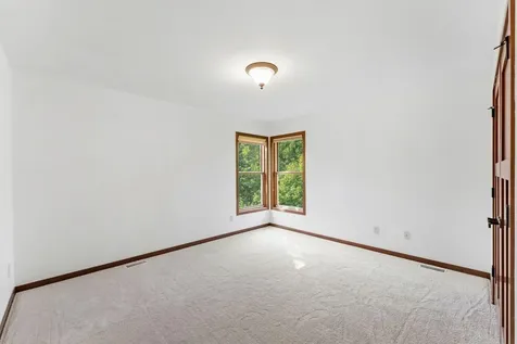 9160 Gateway Lane Eden Prairie MN 55347