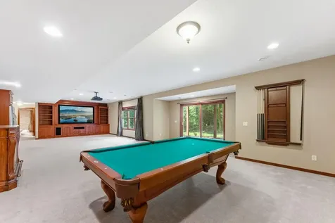 9160 Gateway Lane Eden Prairie MN 55347