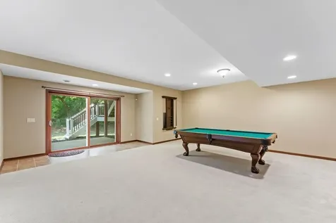 9160 Gateway Lane Eden Prairie MN 55347