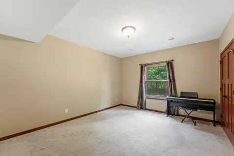 9160 Gateway Lane Eden Prairie MN 55347