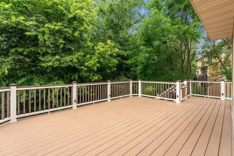 9160 Gateway Lane Eden Prairie MN 55347