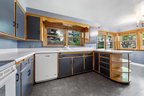 114 14th Street NE Rochester MN 55906