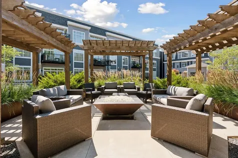 935 Lake Street E Wayzata MN 55391
