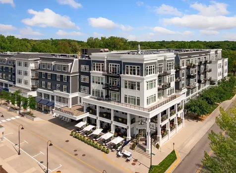 935 Lake Street E Wayzata MN 55391