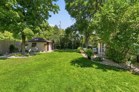 1115 Douglas Street Alexandria MN 56308