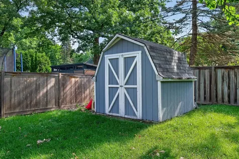 3340 Noble Avenue N Golden Valley MN 55422