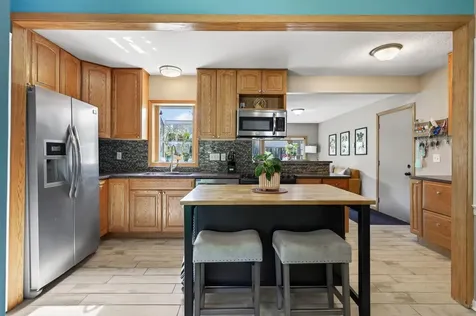 3340 Noble Avenue N Golden Valley MN 55422