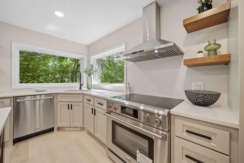 17711 Creek Ridge Pass Minnetonka MN 55345