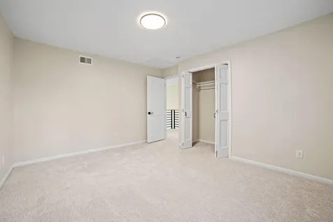 17711 Creek Ridge Pass Minnetonka MN 55345