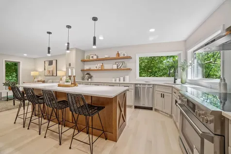 17711 Creek Ridge Pass Minnetonka MN 55345