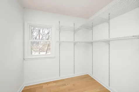 1756 Saunders Avenue Saint Paul MN 55116