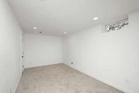 1756 Saunders Avenue Saint Paul MN 55116