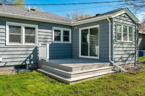 1756 Saunders Avenue Saint Paul MN 55116