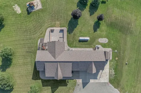 1957 243rd Avenue Truman MN 56088