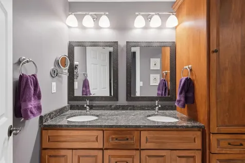 1268 Lincolntown Avenue Mahtomedi MN 55115