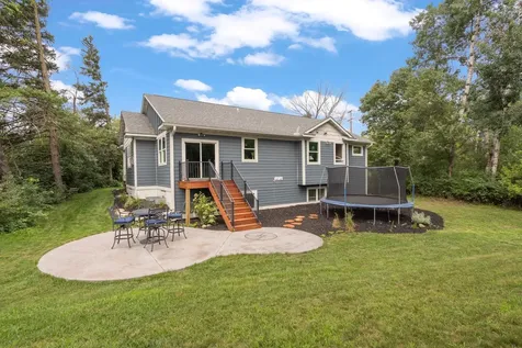 1268 Lincolntown Avenue Mahtomedi MN 55115