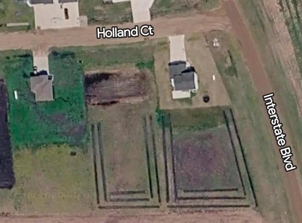 107 Holland Court Harwood ND 58042