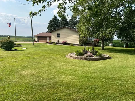22968 County 25 Road Plainview MN 55964