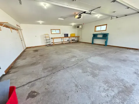 5831 51st Street NE Rochester MN 55906