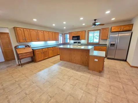 5831 51st Street NE Rochester MN 55906