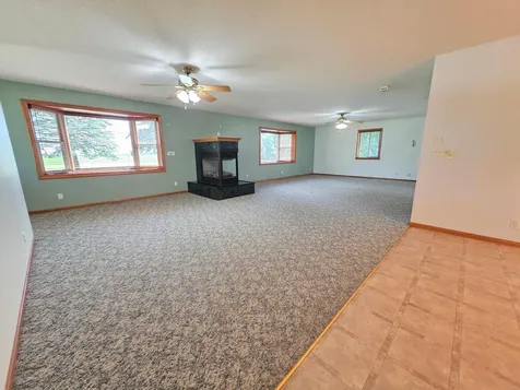 5831 51st Street NE Rochester MN 55906