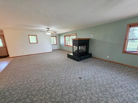 5831 51st Street NE Rochester MN 55906