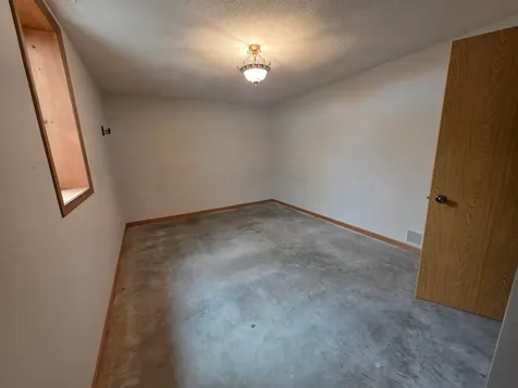 5831 51st Street NE Rochester MN 55906